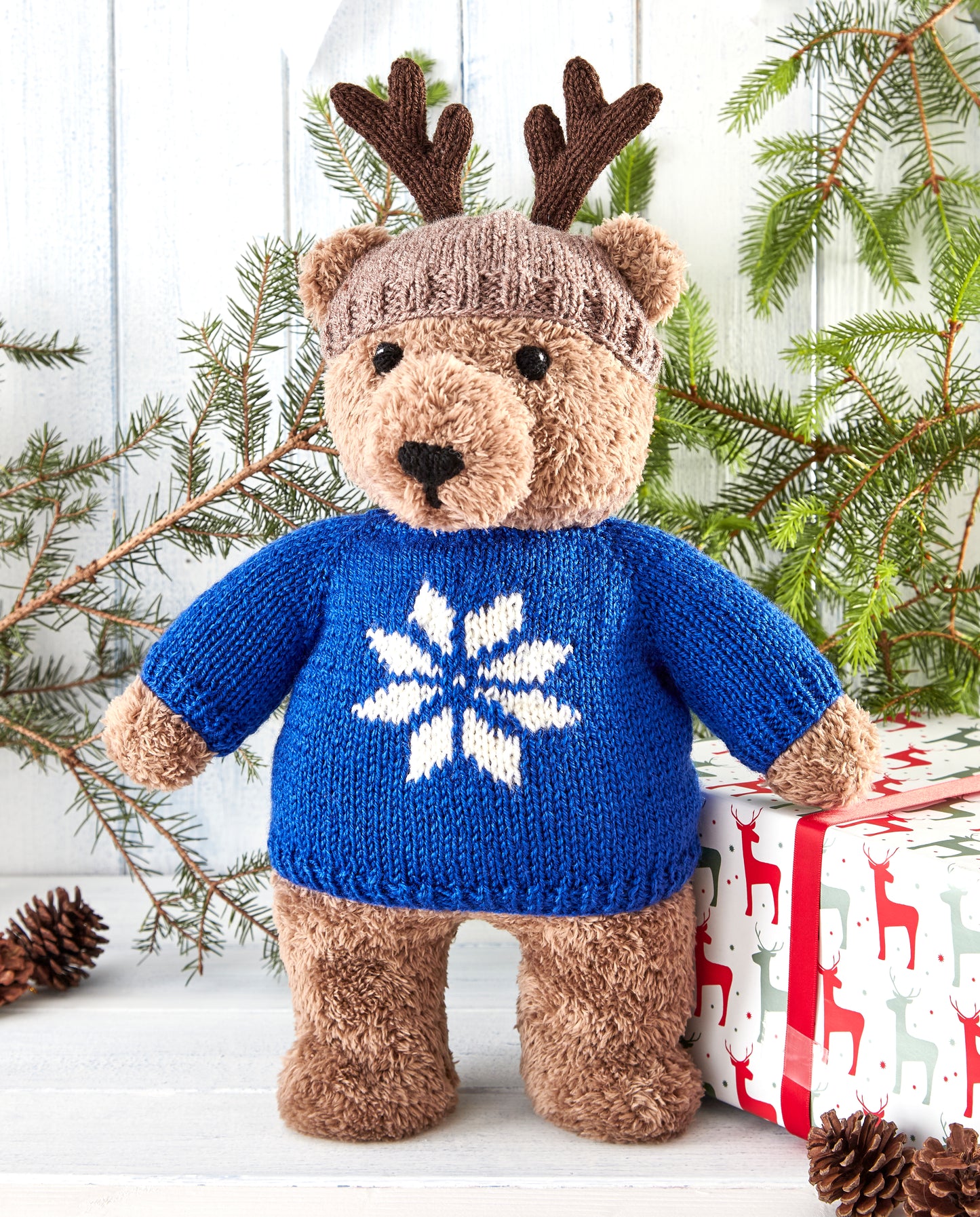 King Cole Christmas Knits Teddy Book 9 Knitting Pattern
