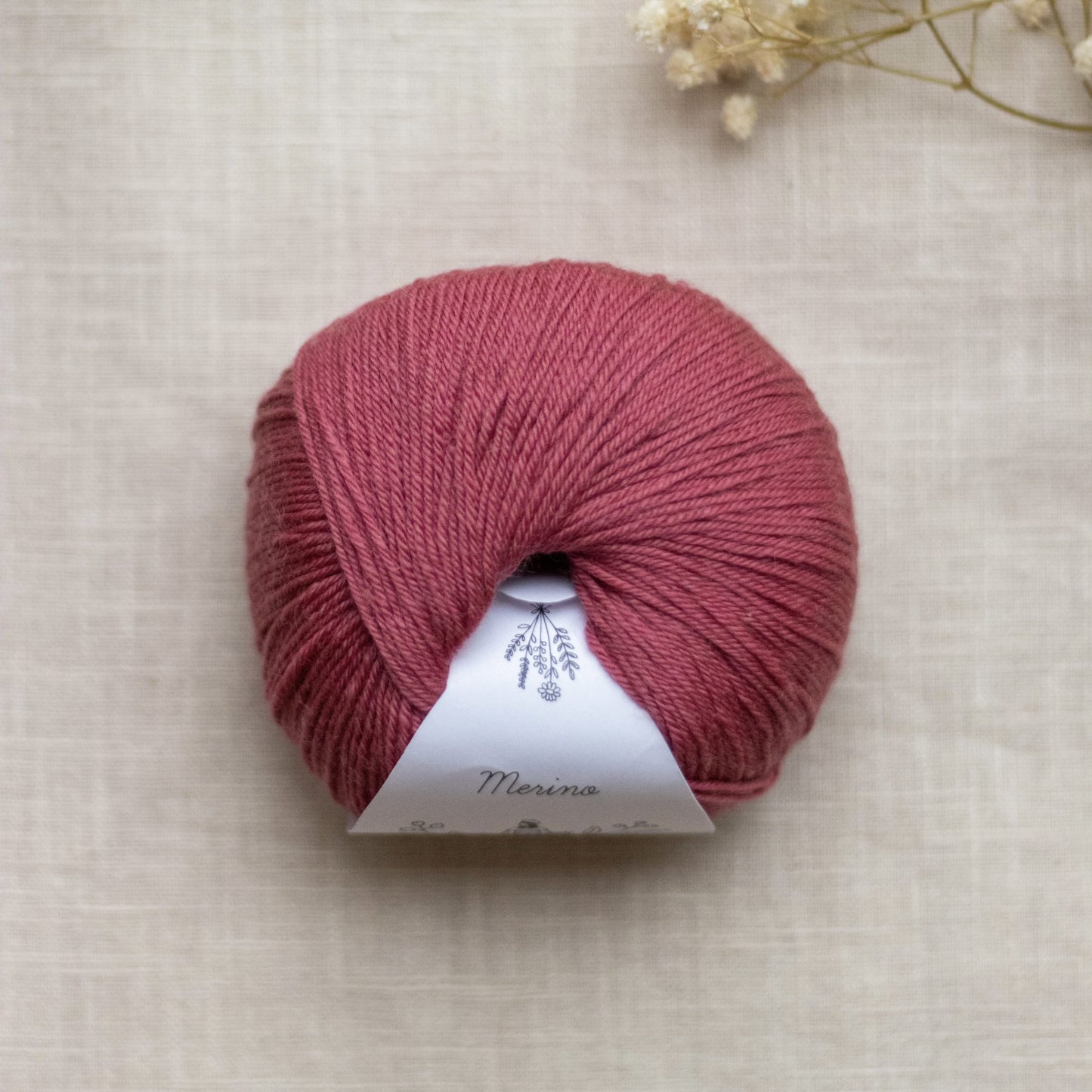 Along Avec Anna Merino 4Ply 50g Yarn
