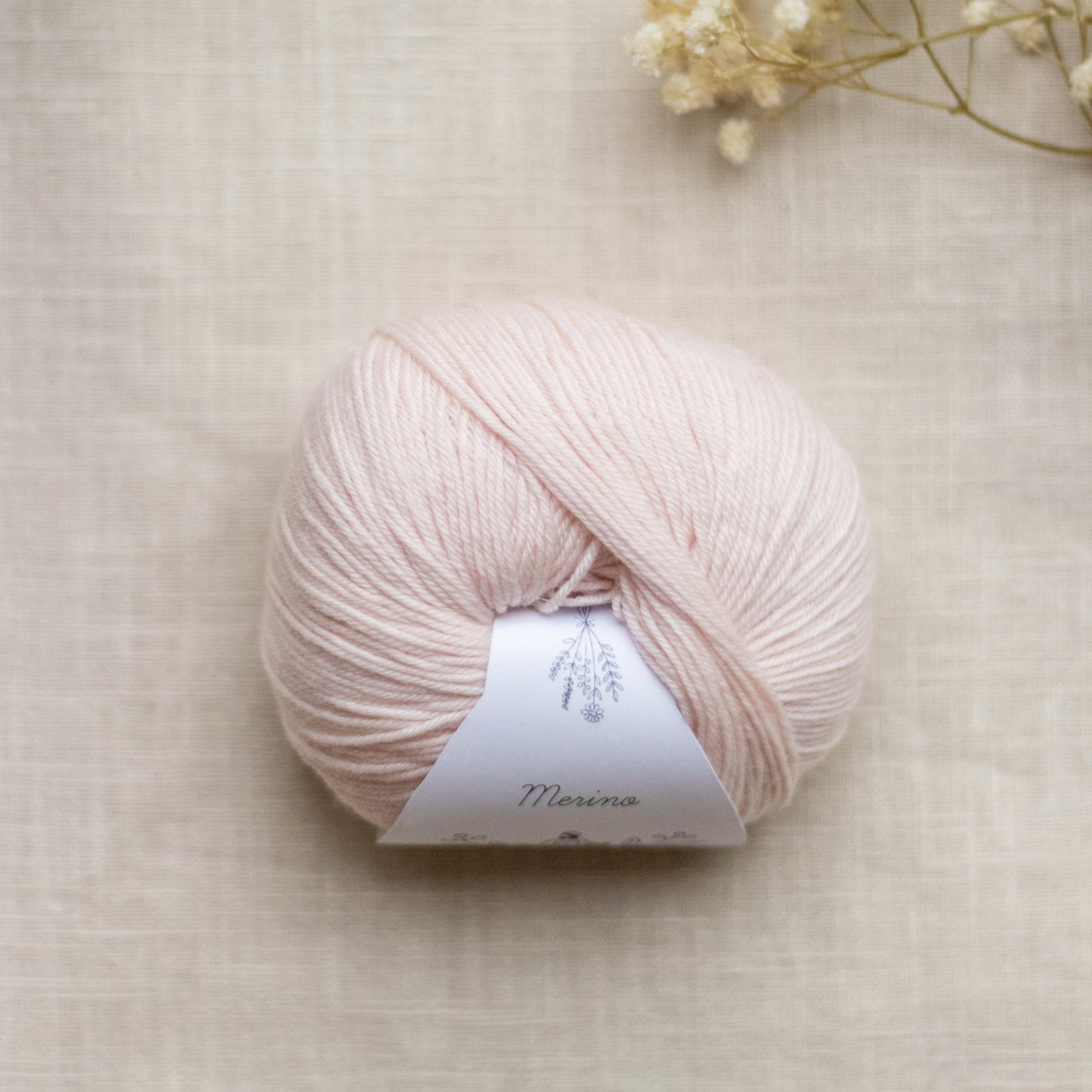 Along Avec Anna Merino 4Ply 50g Yarn