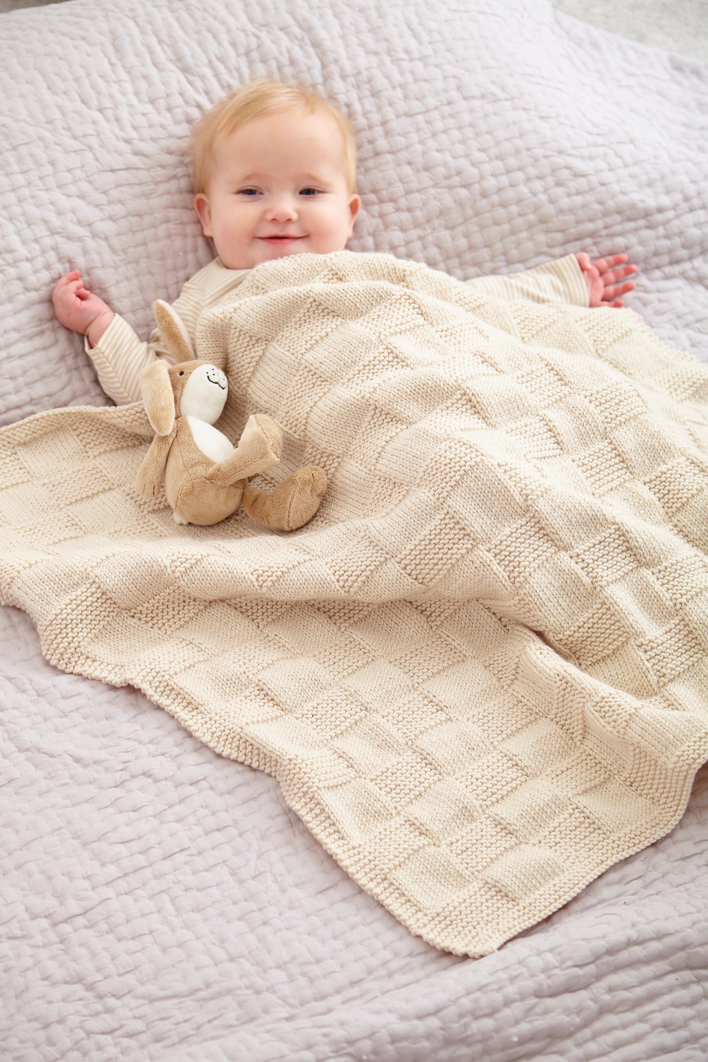 King Cole Newborn Book 4 Little Book of Blankets Knitting Pattern Book